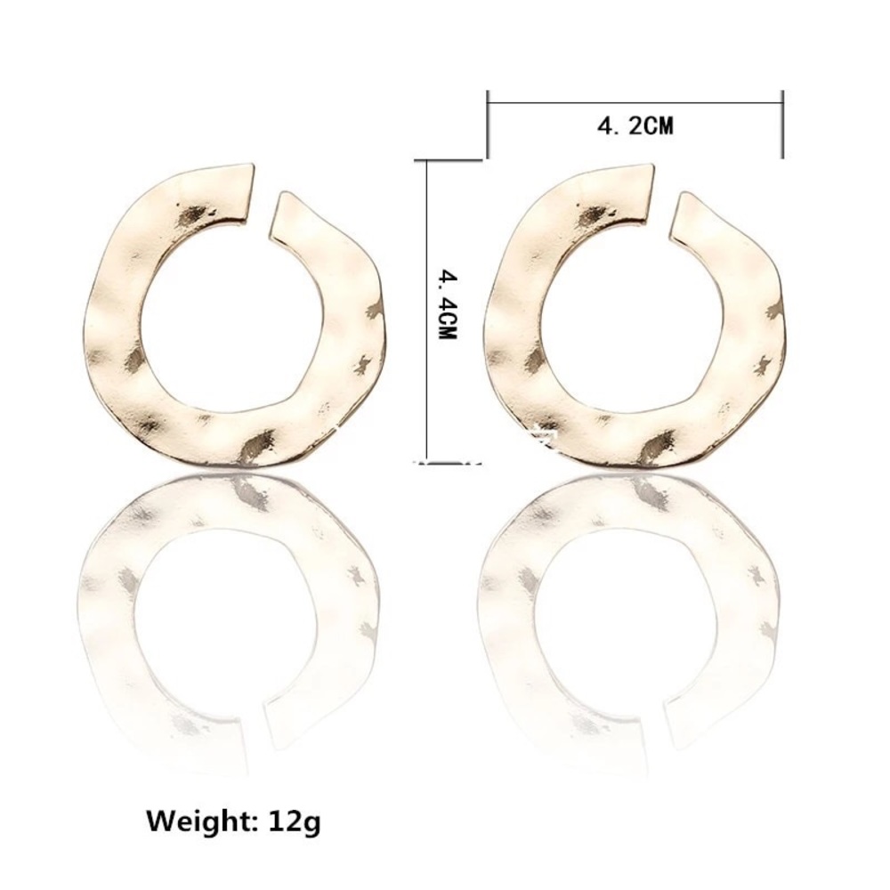 Silver Geometric Circle Earrings - Picture 4 of 4